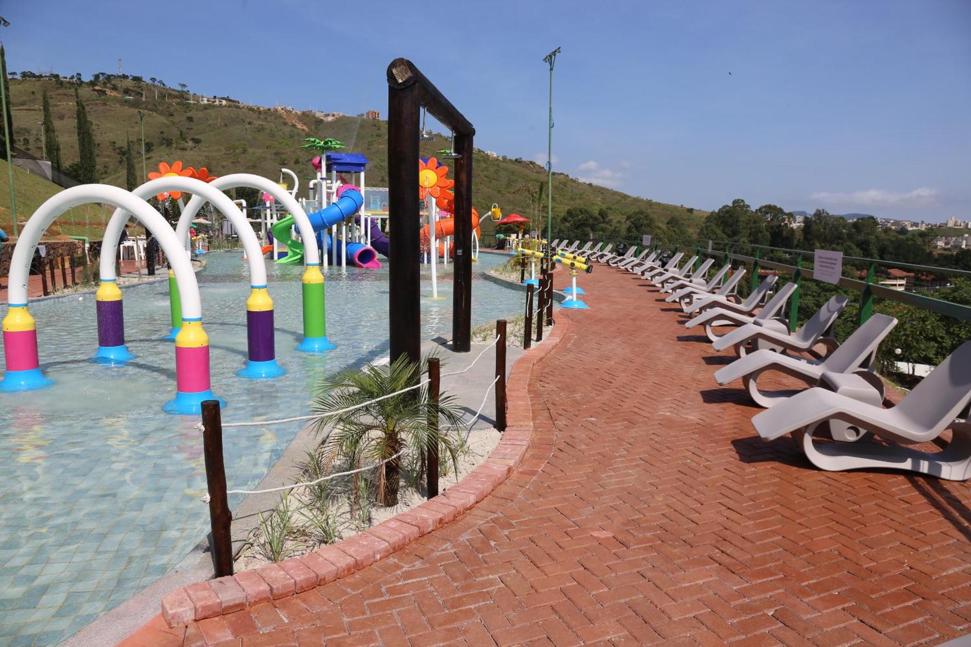 Hotel Golden Park All Inclusive Pocos De Caldas By Nacional Inn Exterior foto Aqua Park