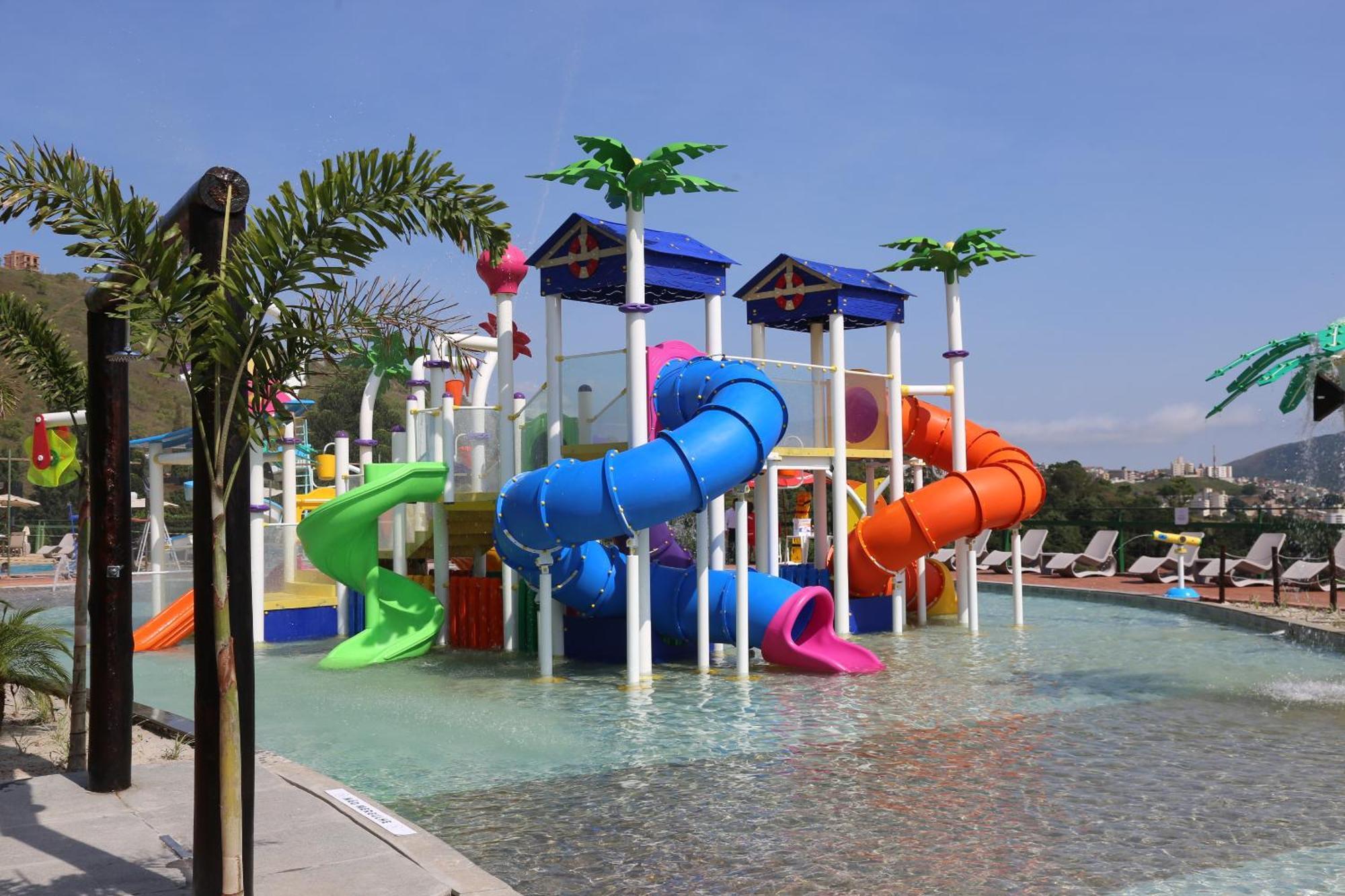 Hotel Golden Park All Inclusive Pocos De Caldas By Nacional Inn Exterior foto Aquabeat Waterpark