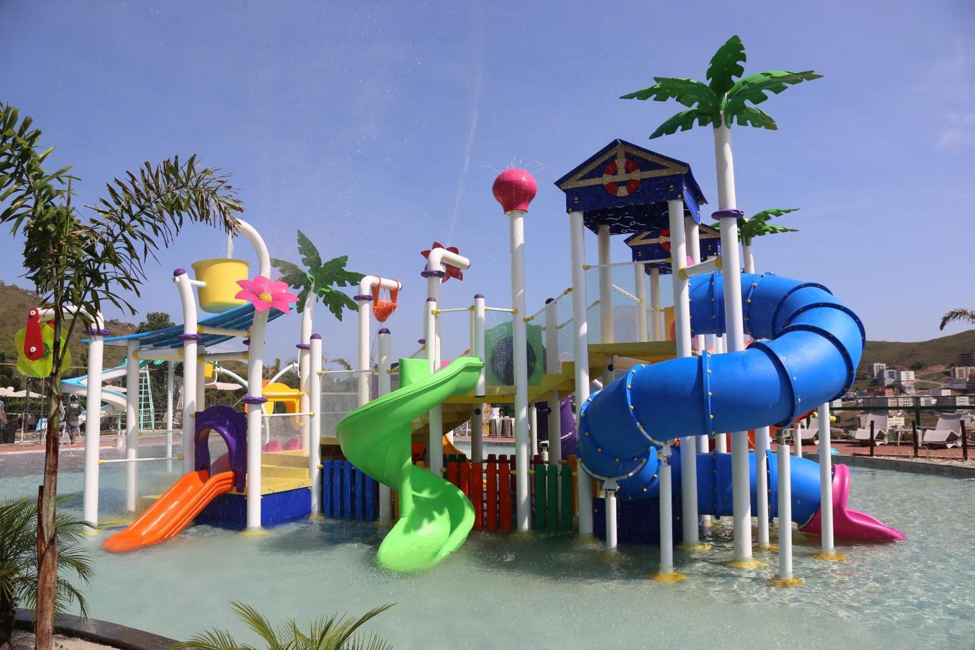 Hotel Golden Park All Inclusive Pocos De Caldas By Nacional Inn Exterior foto Splash Jungle Water Park