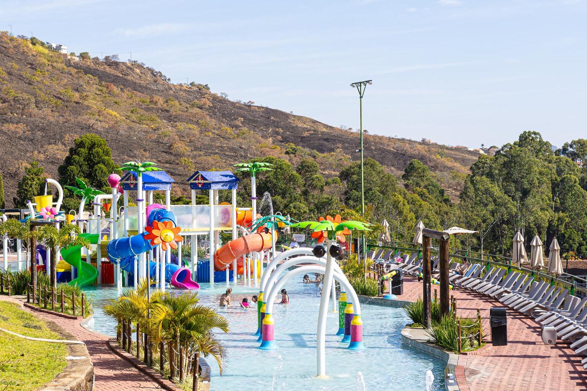 Hotel Golden Park All Inclusive Pocos De Caldas By Nacional Inn Exterior foto Splash Island