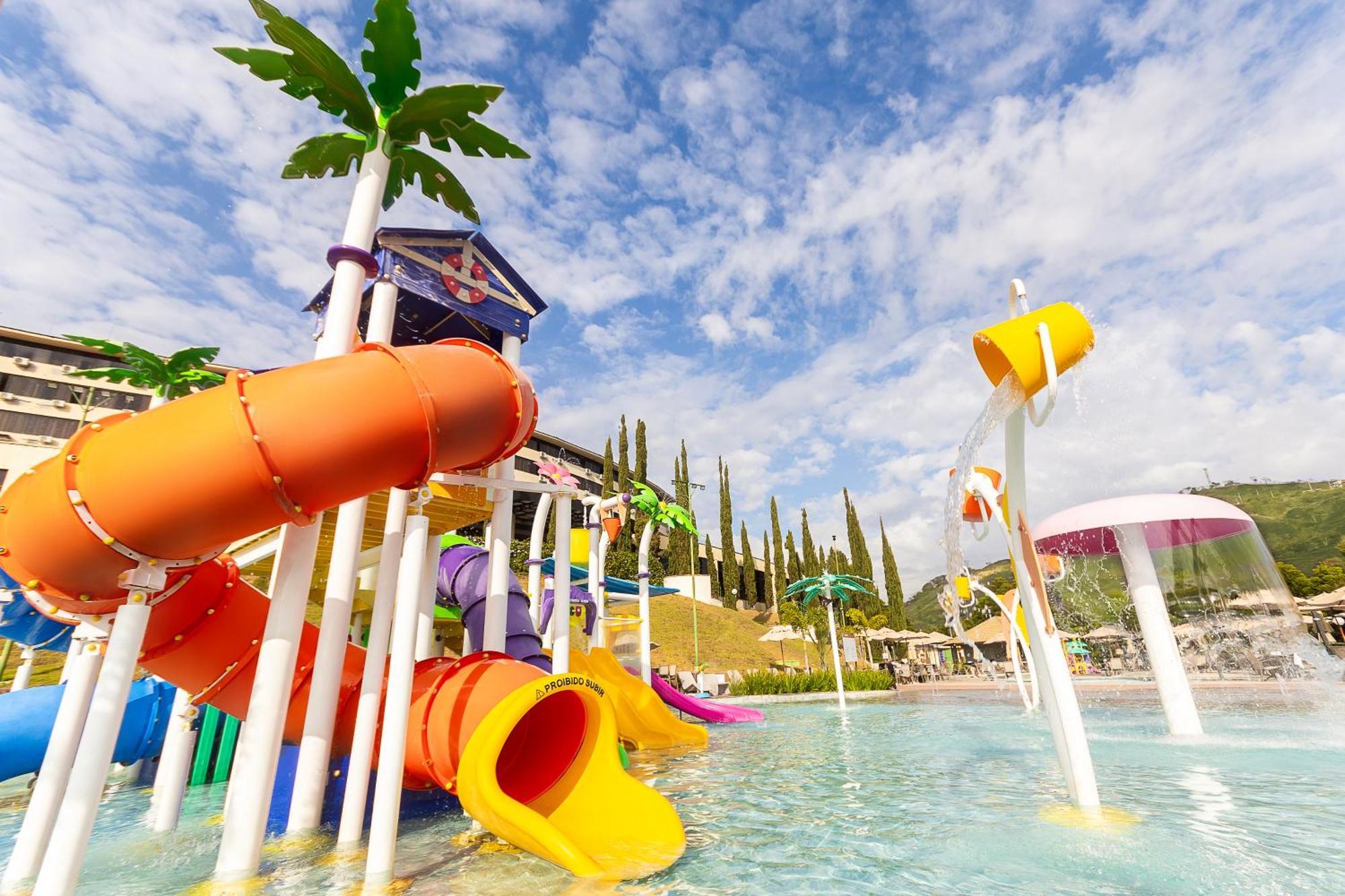 Hotel Golden Park All Inclusive Pocos De Caldas By Nacional Inn Exterior foto The water park